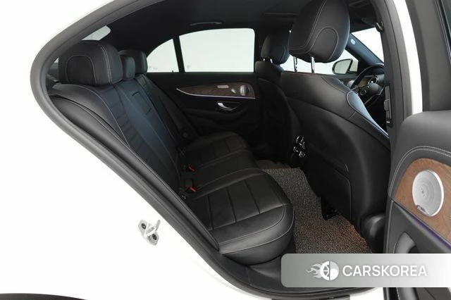 Mercedes-Benz E-Class W213 id 5028386 из Кореи 9