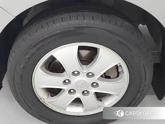 Hyundai The New Grand Starex id 4713181 из Кореи 9
