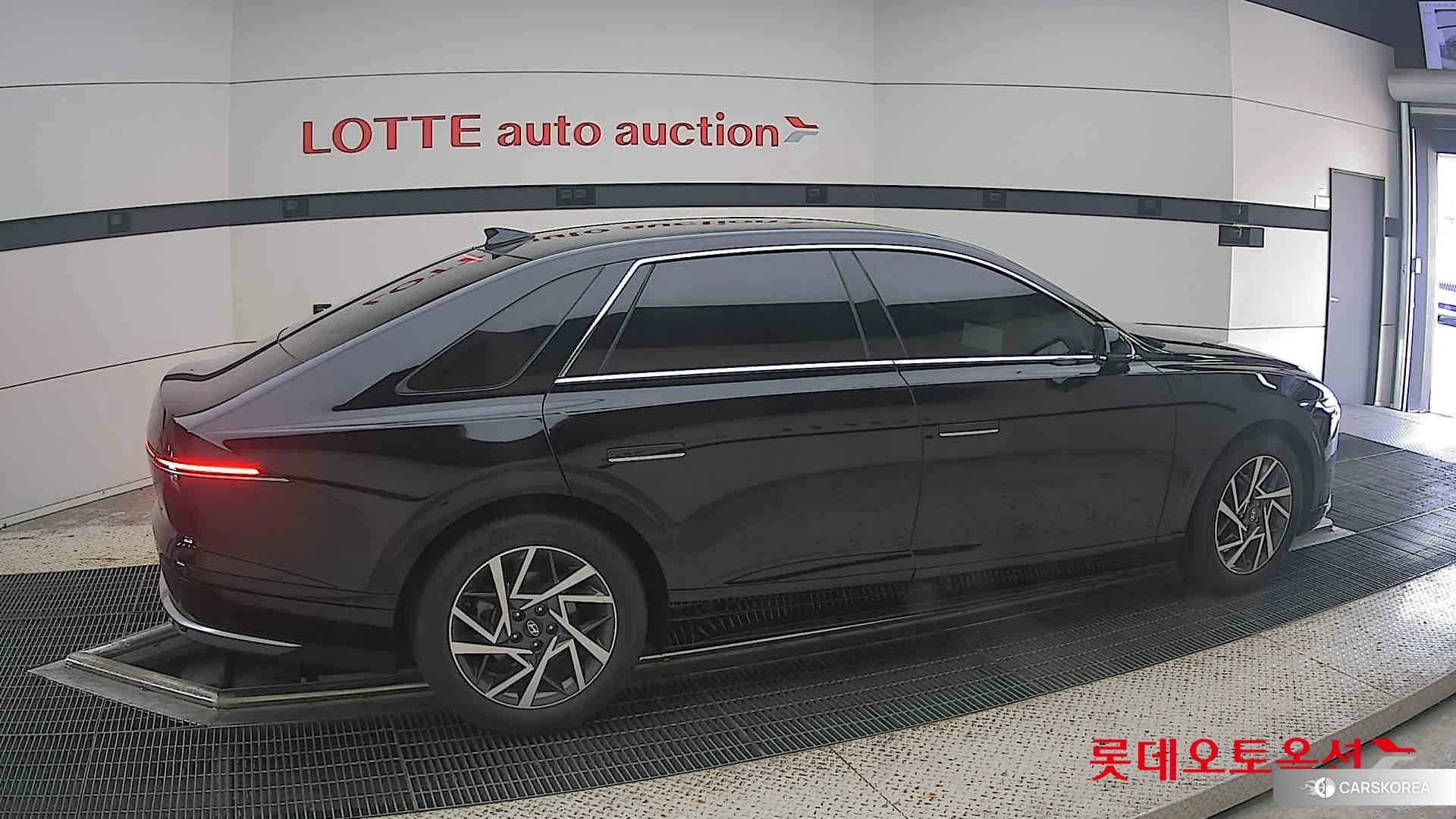 Hyundai Grandeur Hybrid id 4984673 из Кореи 9