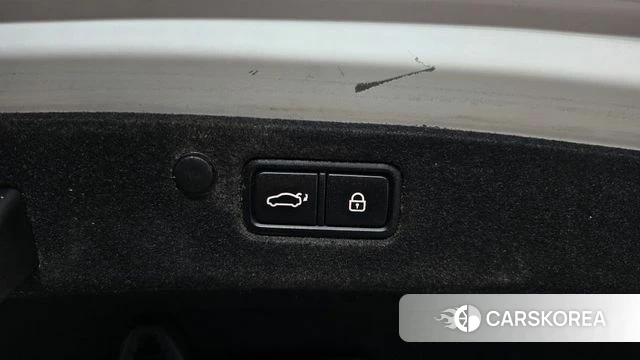Hyundai The New Grandeur IG Hybrid id 5017502 из Кореи 9
