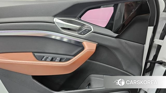 Audi e-Tron id 4906142 из Кореи 9