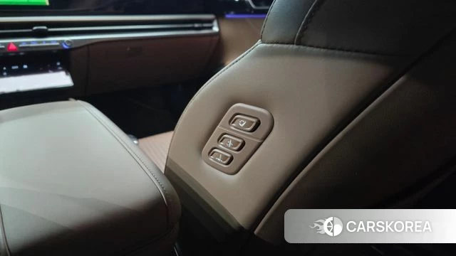 Hyundai Grandeur Hybrid (GN7) id 4990918 из Кореи 9