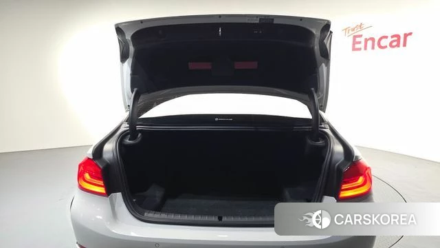 BMW 5 Series (G30) id 5028835 из Кореи 9