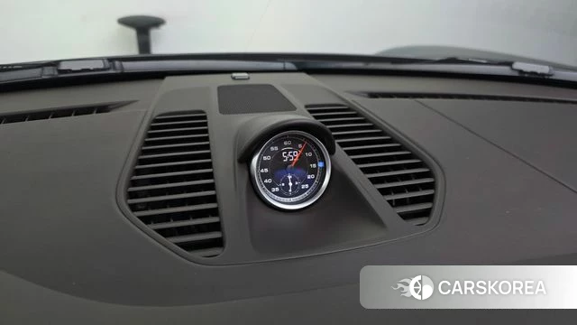 Porsche 911 id 4637969 из Кореи 9