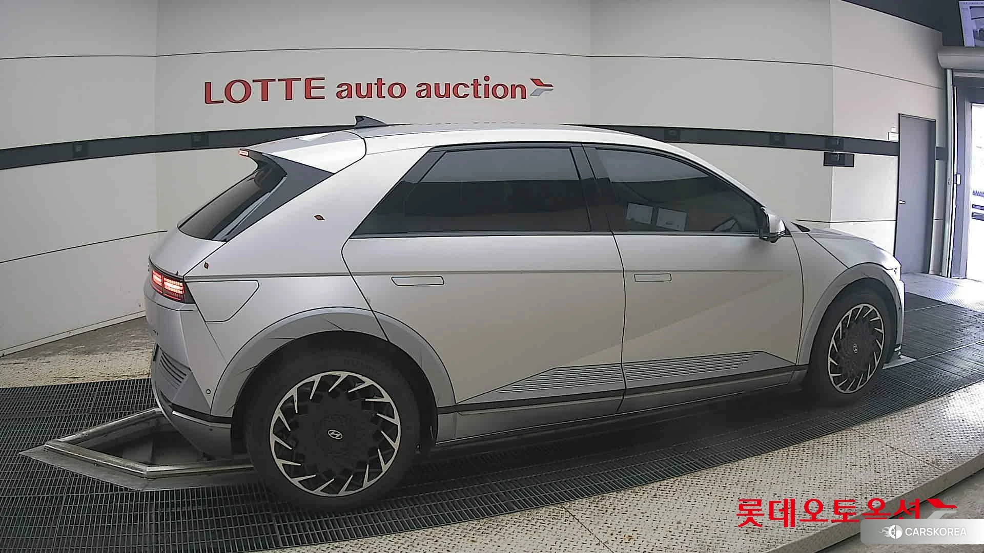 Hyundai IONIQ 5 id 4984609 из Кореи 9