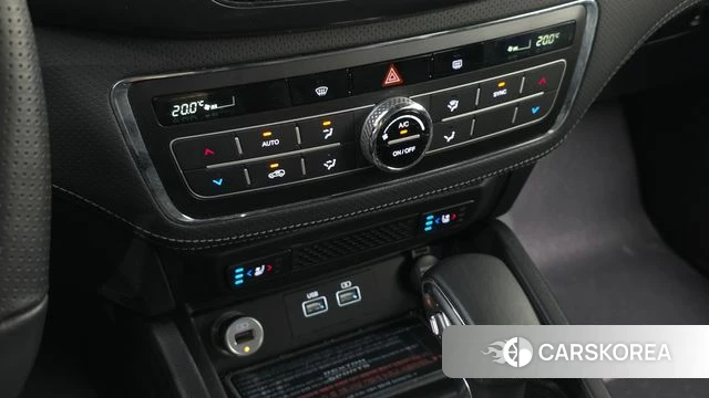 Ssangyong The New Rexton Sports Cannes id 4917640 из Кореи 9