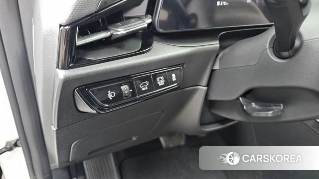 Kia Di Ol Nu Niro id 5027802 из Кореи 9