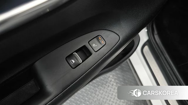 Hyundai Grandeur IG id 4430052 из Кореи 10