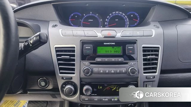 Ssangyong Korando Turismo id 4974412 из Кореи 10