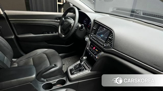 Hyundai Avante AD id 5029547 из Кореи 10