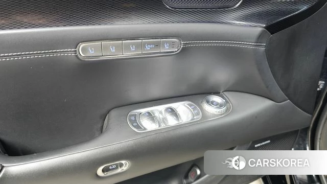 Genesis G90 (RS4) id 4917507 из Кореи 10