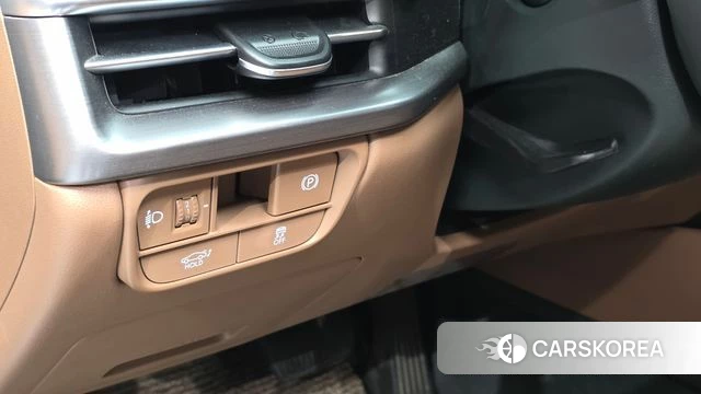 Hyundai Grandeur (GN7) id 4475168 из Кореи 10