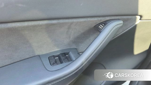 Tesla Model Y id 4966602 из Кореи 10