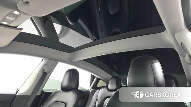 Tesla Model 3 id 4982095 из Кореи 10