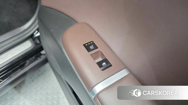 Hyundai Grandeur Hybrid (GN7) id 4792571 из Кореи 10