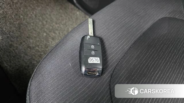 Kia The New Ray id 4982717 из Кореи 10