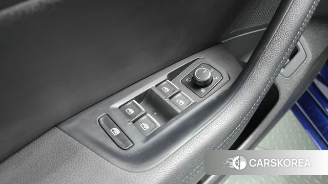 Volkswagen Passat GT (B8) id 4967641 из Кореи 10