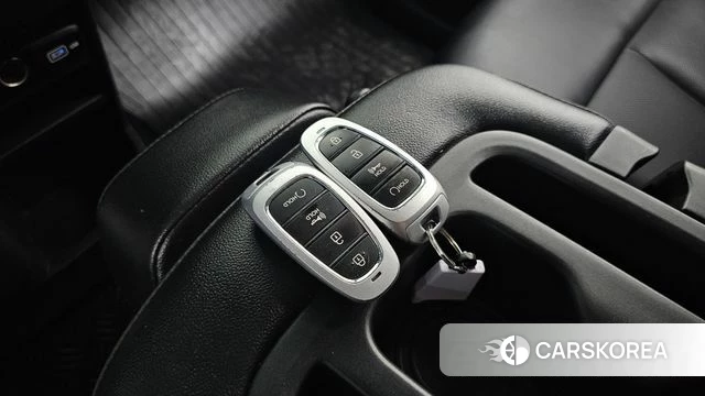 Hyundai Staria id 4740980 из Кореи 10