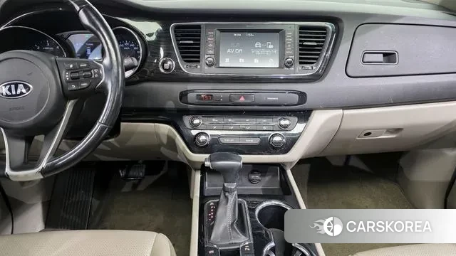 Kia The New Carnival id 3717913 из Кореи 10