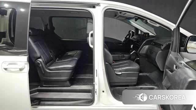 Hyundai Staria id 4715695 из Кореи 10