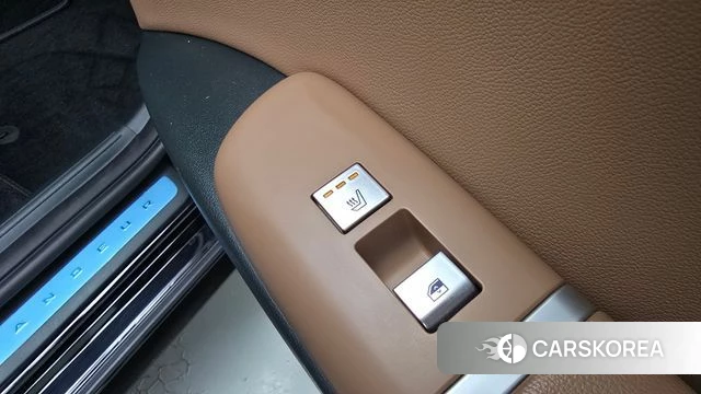 Hyundai Grandeur (GN7) id 4753421 из Кореи 10