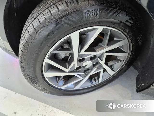 Hyundai Grandeur (GN7) id 5016758 из Кореи 10