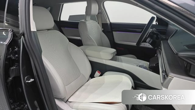 Hyundai Grandeur (GN7) id 5022039 из Кореи 10