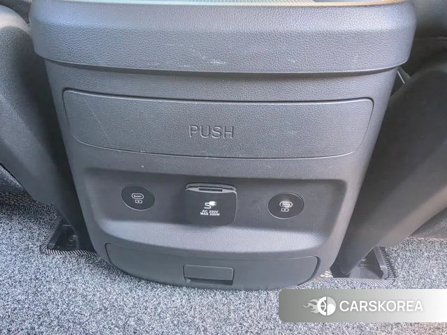 Hyundai Staria id 4950377 из Кореи 10