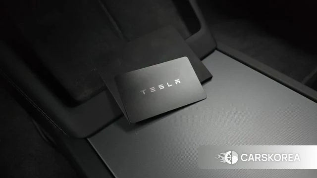 Tesla Model 3 id 5045961 из Кореи 10