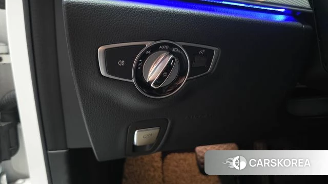 Mercedes-Benz E-Class W213 id 4605427 из Кореи 10