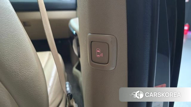 Kia The New Carnival id 5004028 из Кореи 10