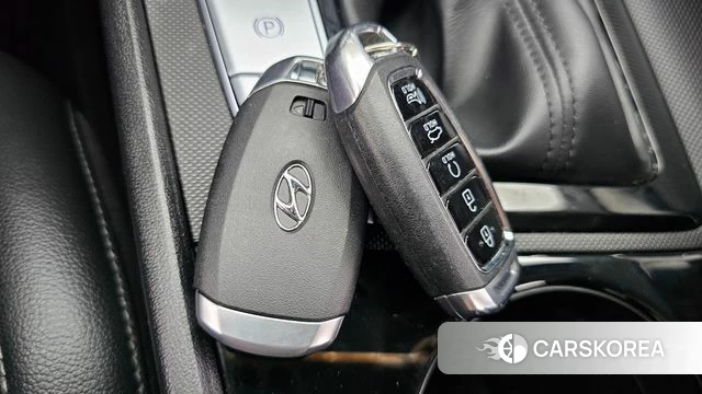 Hyundai Avante Hybrid (CN7) id 5016839 из Кореи 10