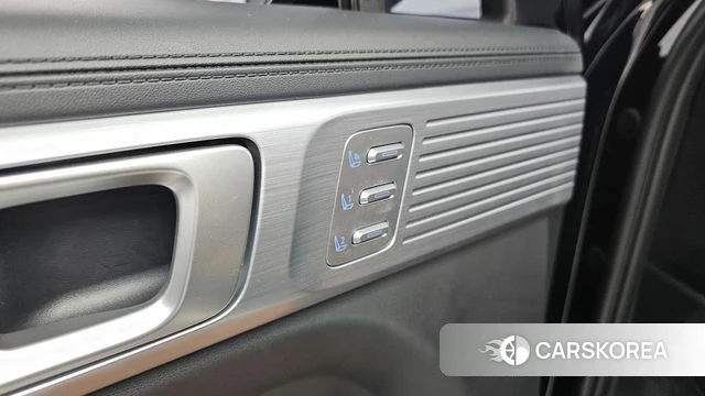 Hyundai Santa Fe (MX5) id 4995208 из Кореи 10