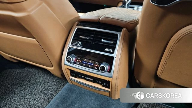 BMW 7 Series (G11) id 5054268 из Кореи 10
