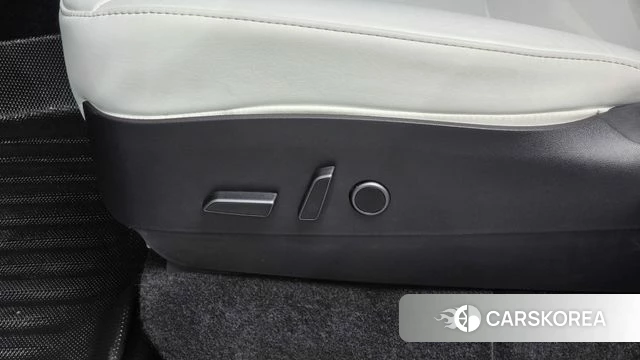 Tesla Model Y id 4784818 из Кореи 10