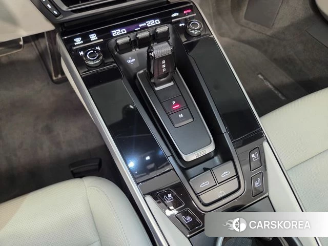 Porsche 911(992) id 4769815 из Кореи 10