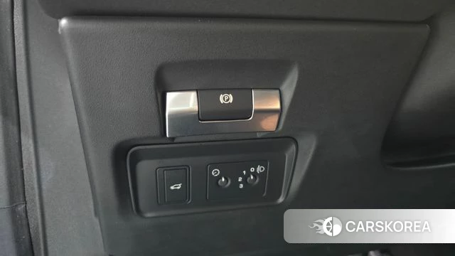 Land Rover Discovery Sports 2nd Generation id 4981834 из Кореи 10