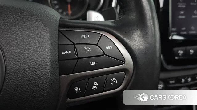 Jeep Cherokee (KL) id 3771381 из Кореи 10