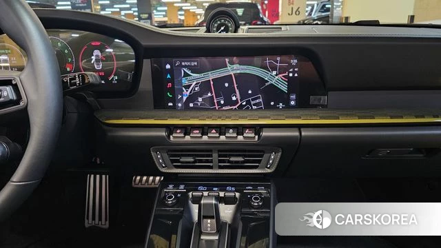Porsche 911(992) id 4995329 из Кореи 10