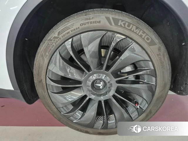 Tesla Model Y id 4996978 из Кореи 10