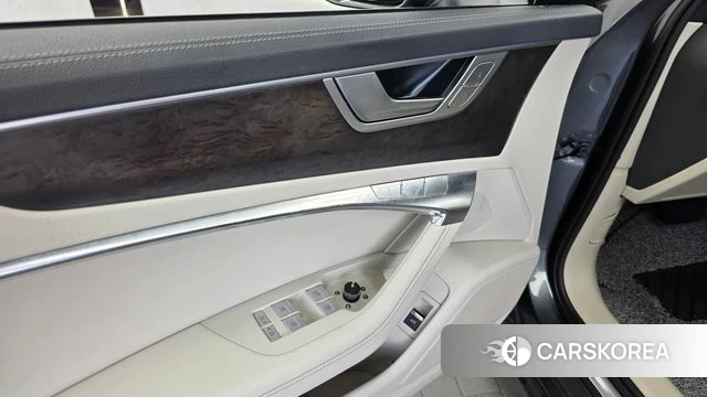 Audi A6 (C8) id 4930401 из Кореи 10