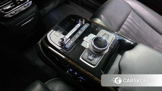 Genesis G90 id 5029197 из Кореи 10