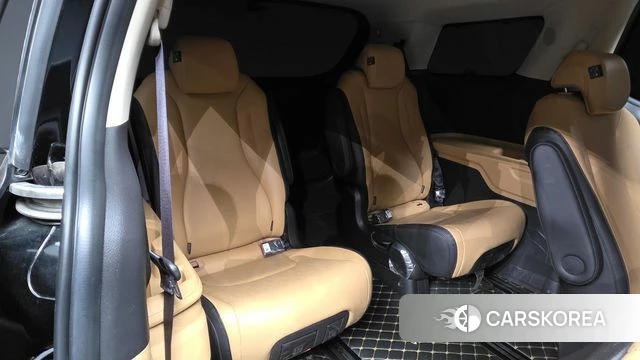 Kia Carnival 4th generation id 5040275 из Кореи 10