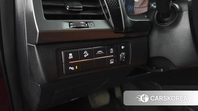 Ssangyong The New Rexton Sports Cannes id 5034313 из Кореи 10