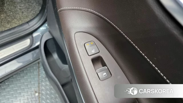 Hyundai Grandeur IG id 5029179 из Кореи 10