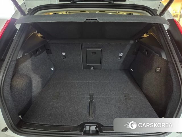 Volvo XC40 id 4910858 из Кореи 10