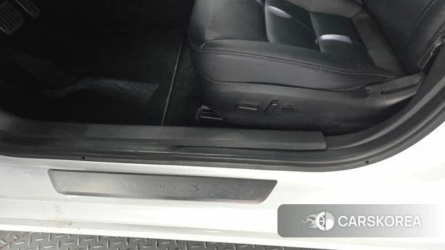 Tesla Model 3 id 4992596 из Кореи 10