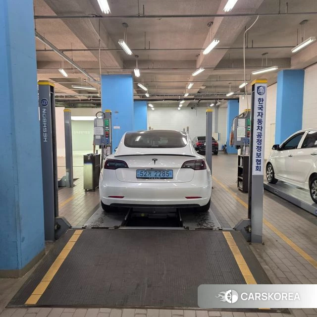 Tesla Model 3 id 4423162 из Кореи 10