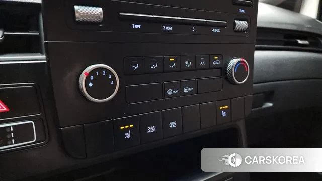Hyundai Staria id 3763711 из Кореи 10