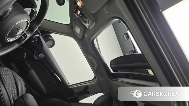 Mini Cooper id 4936450 из Кореи 10